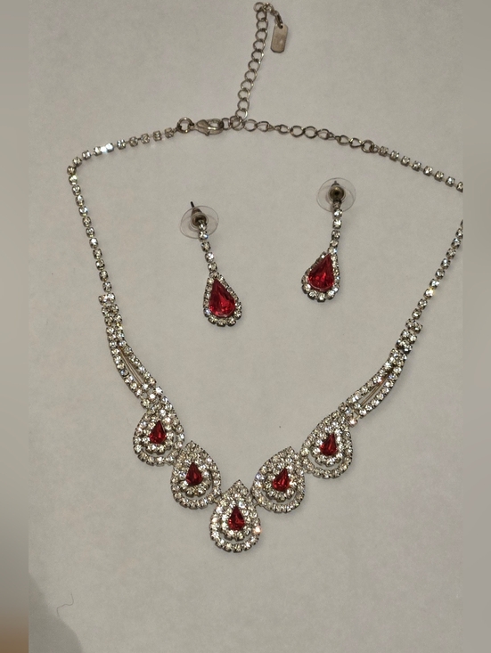 Jewelry - Red Teardrop Crystal Necklace & Earring Set - Designer Look